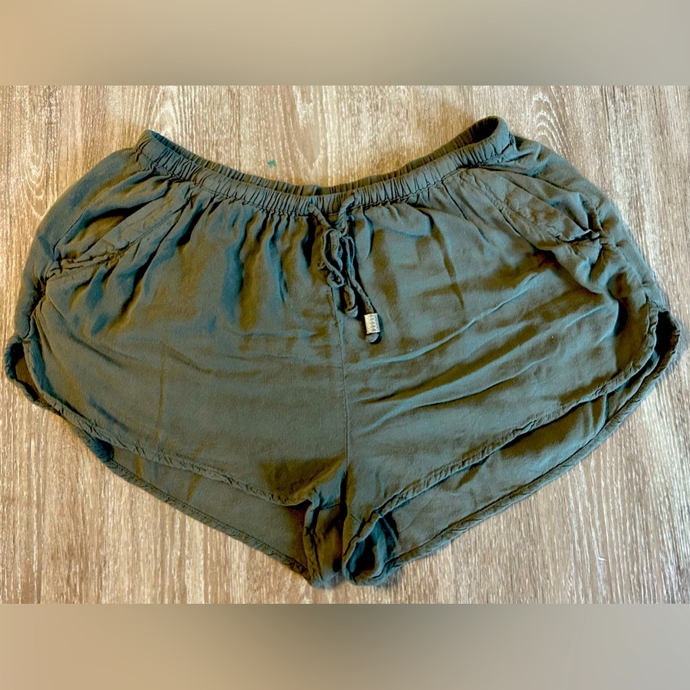 H&M Drawstring Green Shorts Size 8